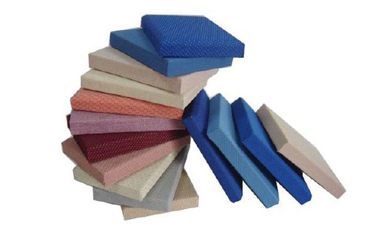 電影院可以安裝哪種吸音板-1